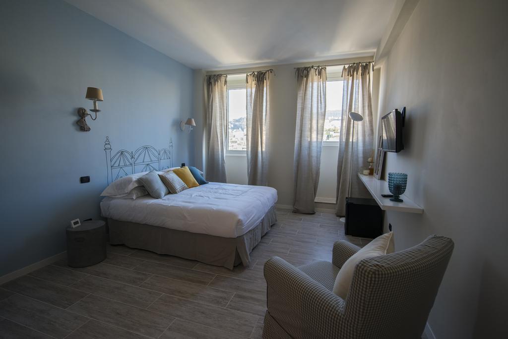 So&Leo Guest House Γένοβα Δωμάτιο φωτογραφία