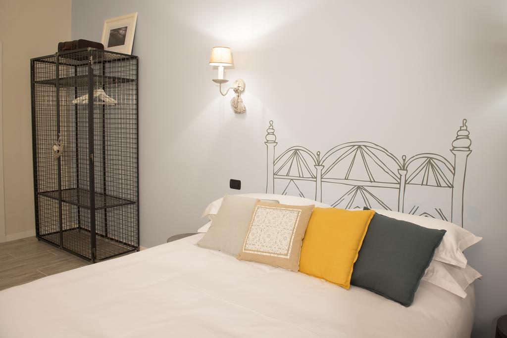 So&Leo Guest House Γένοβα Δωμάτιο φωτογραφία