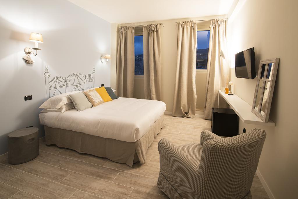 So&Leo Guest House Γένοβα Δωμάτιο φωτογραφία