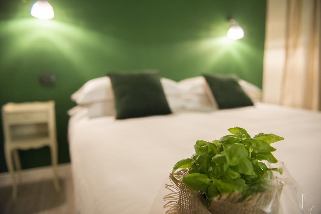 So&Leo Guest House Γένοβα Δωμάτιο φωτογραφία